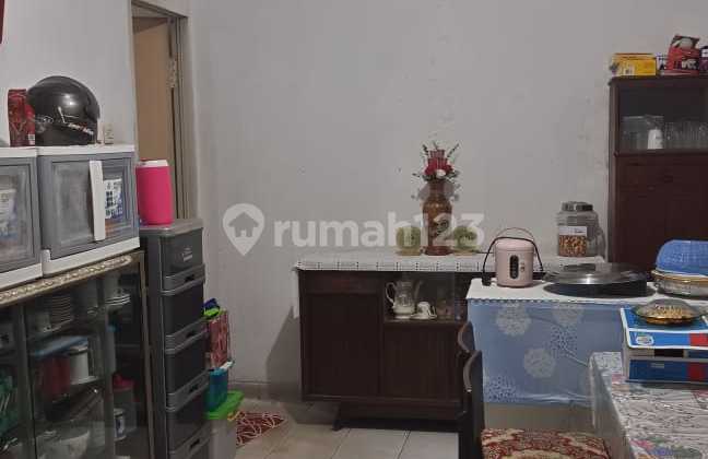 Rumah 1.5 Lantai Di Kalibata Selatan. Jakarta Rumah 1.5 Lantai Di Kalibata Selatan. Jakarta