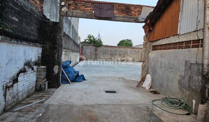 Disewakan Area Untuk Parkir, Gudang Atau Tempat Transit Barang 2