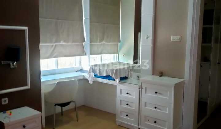 Dijual Rumah Siap Huni di Tanjung Duren Jakarta Barat 