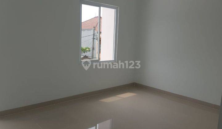 Rumah Baru 2 Lantai di Jatiwarna Dekat Akses Tol Bebas Banjir 3
