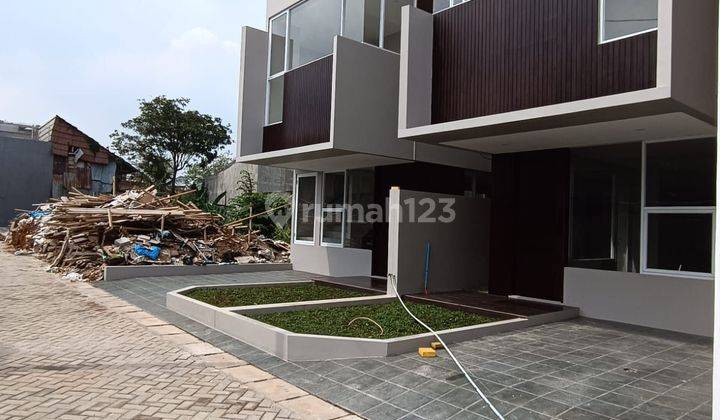 Rumah Siap Huni Gratis Biaya Biaya Di Jatibening Dekat St.LRT 2