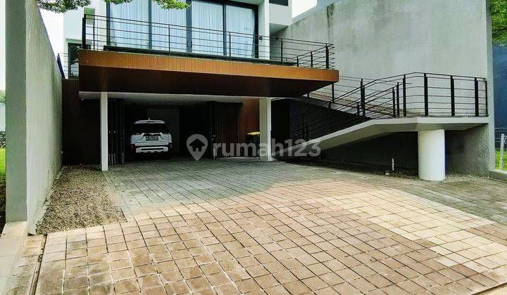 Rumah Modern Dengan Kolam Renang Pribadi Di Ampera Jaksel 2