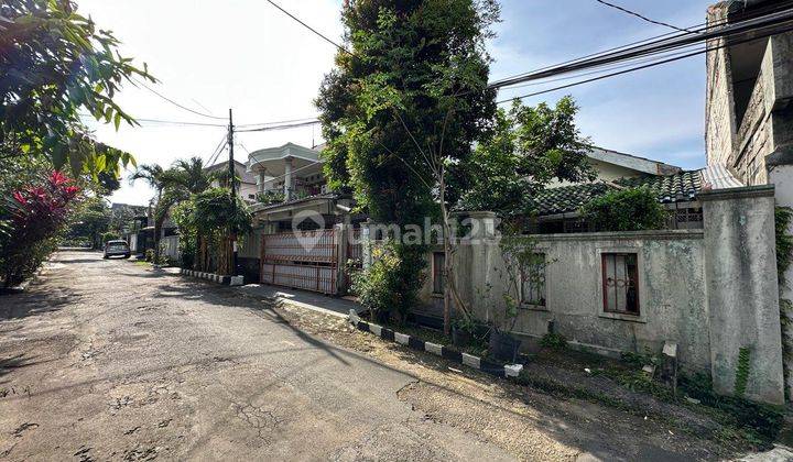 tampak depan rumah di bogor strategis dekat