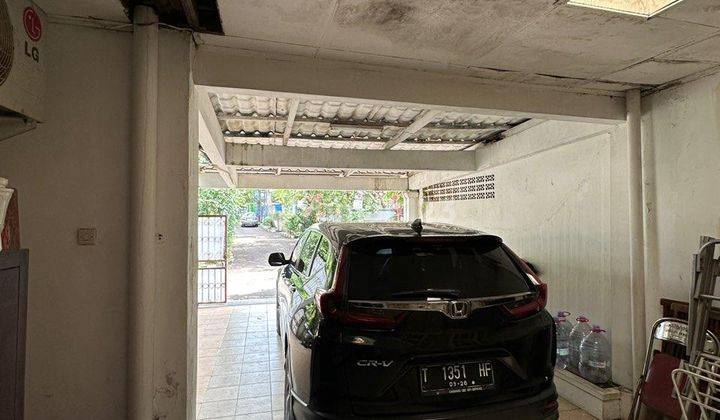 garasi/carport rumah di bogor strategis dekat