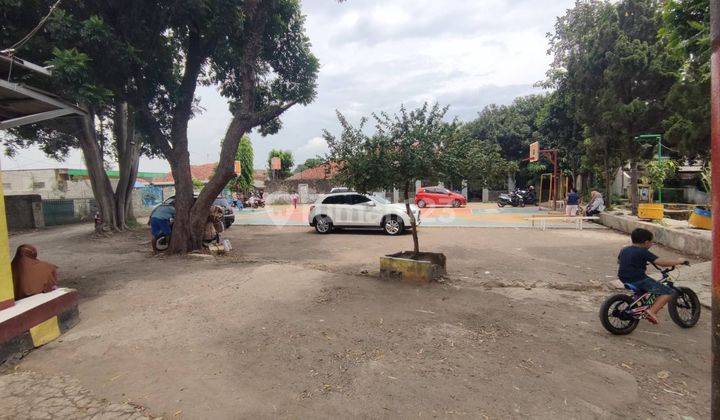 rumah besar kantor gudang dekat jalan raya bogor 3