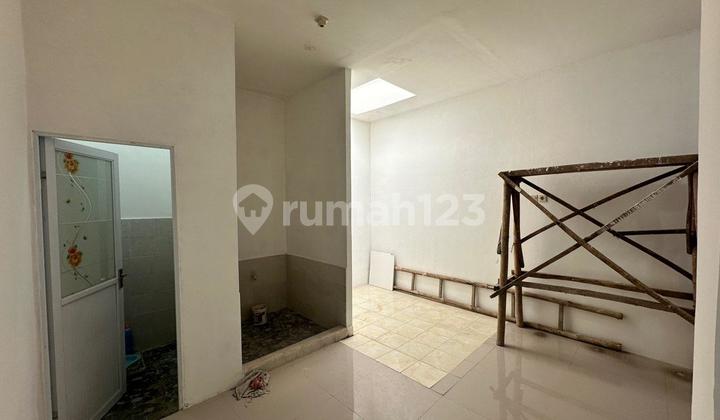 Rumah Bagus Siap Huni Full Renovasi Royal Tajur 2