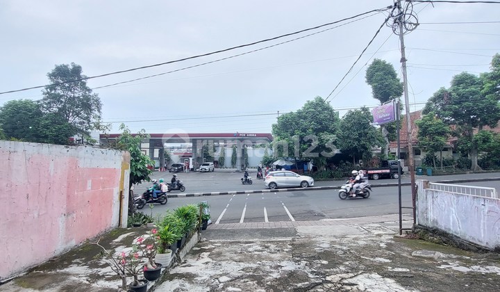 2 Strategic Connected Shophouses on Veteran Street, Bogor 2 Strategic Connected Shophouses on Veteran Street, Bogor
