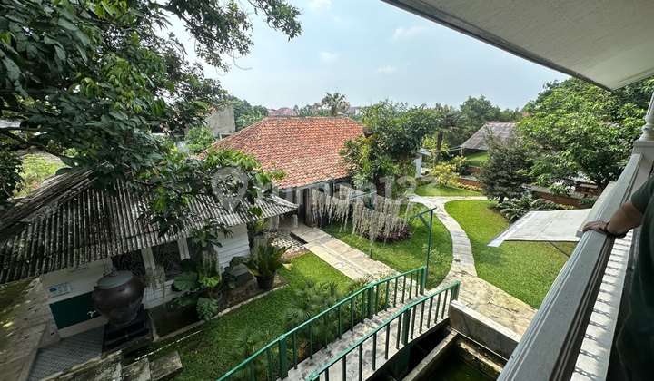 Rumah Vintage Terawat Tengah Kota Bisa Air Bnb Dan Event Wedding