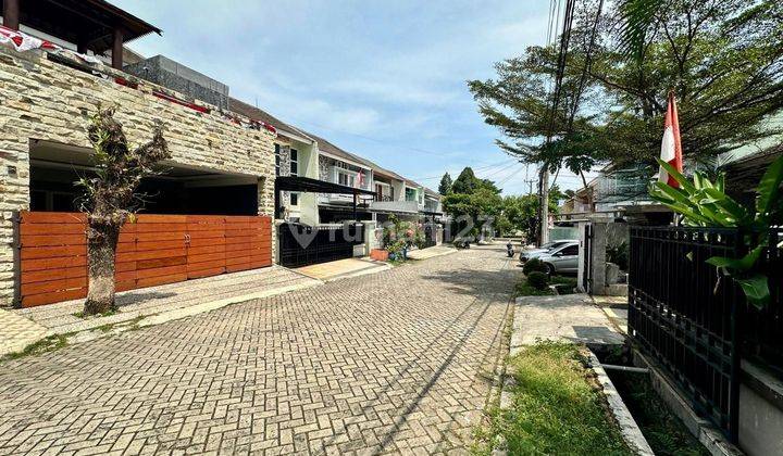 Rumah Luas Halaman Belakang Besar Villa Bogor Indah 5 1