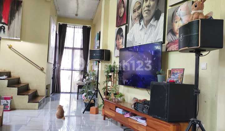 For Quick Sale: Spacious Ethnic Cifor House 2