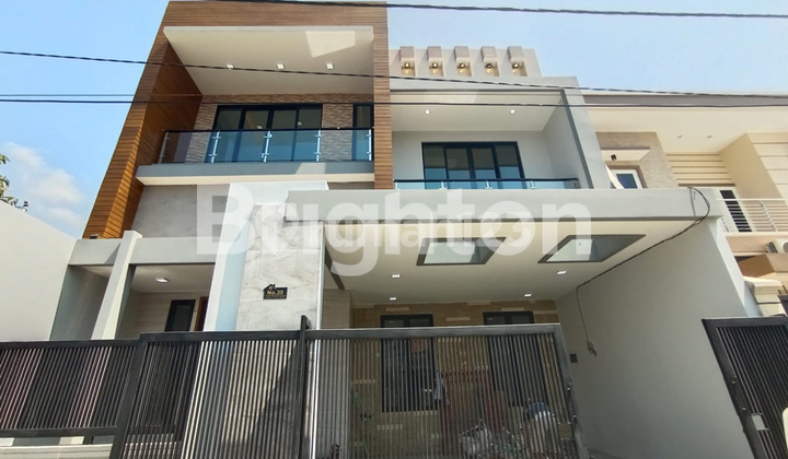 Rumah baru gress mewah manyar tirtoyoso Surabaya Timur