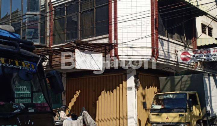 Ruko siap pakai jalan bongkaran surabaya 1