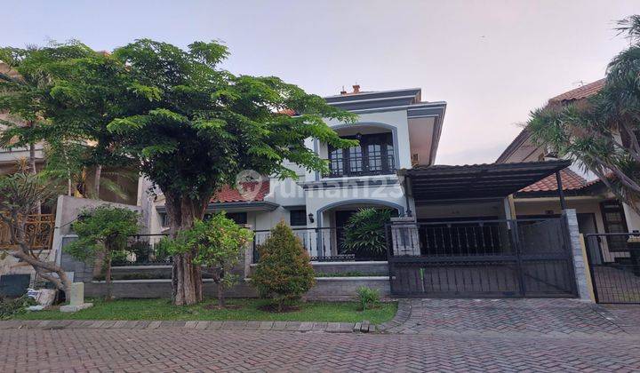 Rumah Tropical Minimalis Mewah Terawat Graha Family Surabaya Barat 2