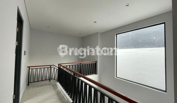 New minimalist house in Pondok Tjandra, Ruby cluster, closest to the club house. 2