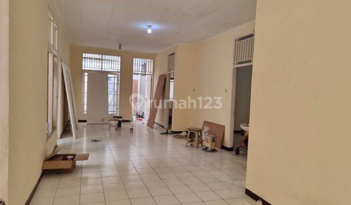 Rumah 1 lantai di sektor 1B, sudah di cat ulang, rapih,siap huni 1