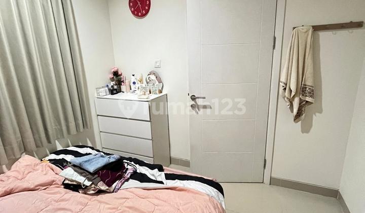 Tesla Gading Serpong cluster, ready to occupy. Equipped with canopies. Close to the culinary center.