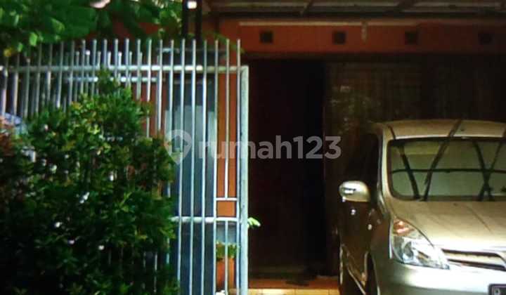 Rumah Dua Lantai Siap Huni Dikosambi Jakarta Barat 1