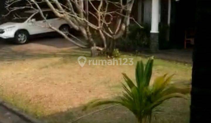 Rumah Besar di Komplek DPR Joglo Jakarta Barat 2