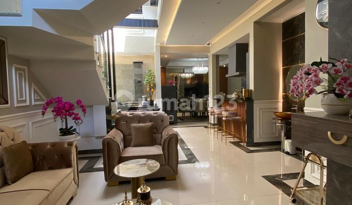 Dijual Rumah Mewah Full Furnish di Gardenia Alam Sutera