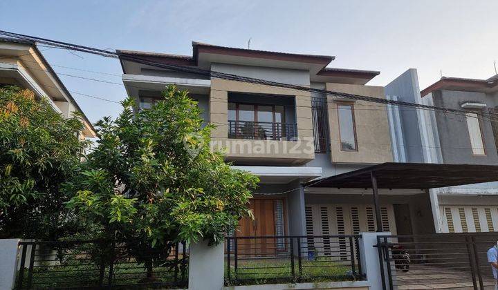 Rumah Besar 2 Lantai Di Villa Melati Mas Tangerang 1