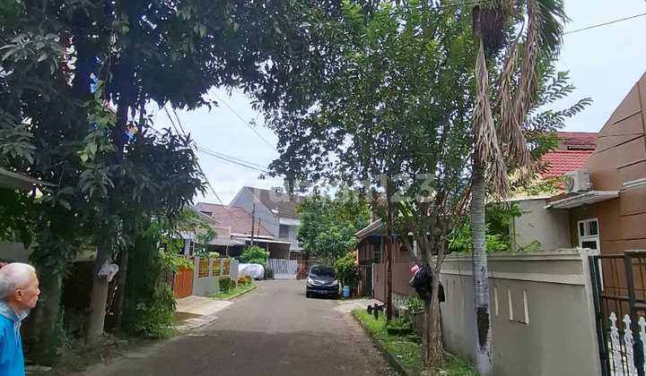 Dijual Cepat Rumah Tua di Regensi Melati Mas 2