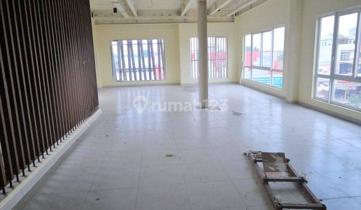 Bangunan Komersial 4 Lantai Di Jalan Serpong Tangerang 2