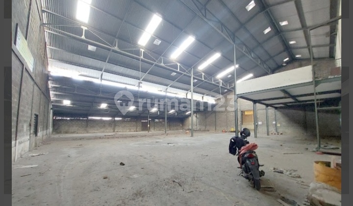 Cheap Warehouse for Sale in Jatake Bitung Tangerang Area