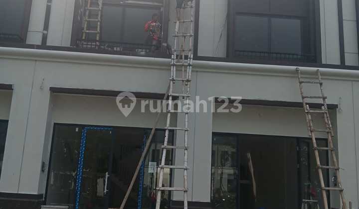 Two-Story Shop House for Rent in Dicitra Garden, Cisauk Two-Story Shop House for Rent in Dicitra Garden, Cisauk