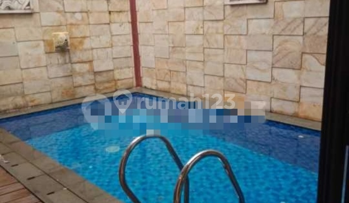 Jual Cepat Rumah Mewah Dgn Kolam Renang di De Park Bsd