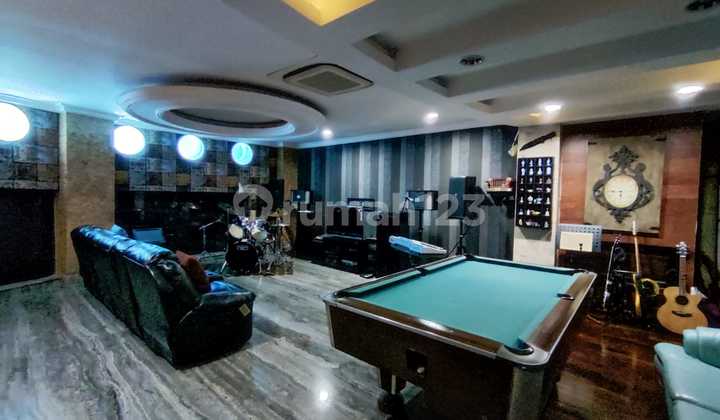 Dijual Rumah Mewah di Crown Gading Serpong