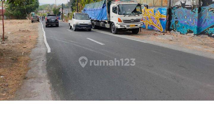 Lahan Pinggir Jalan Raya Muncul Tangerang 2