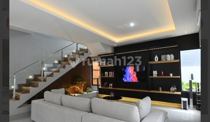 Dijual Rumah Baru Mewah Dikencanaloka Bsd 