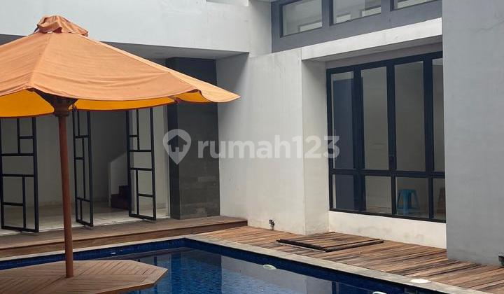 Rumah mewah siap huni di De maja de park BSD Rumah mewah siap huni di De maja de park BSD