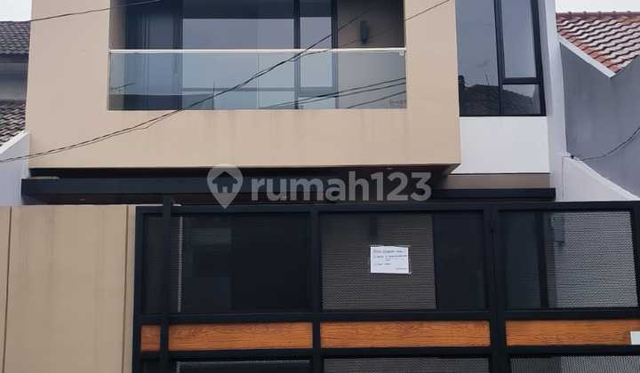 Dijual Cepat Rumah Bangunan Mandiri Digriyaloka Bsd 2
