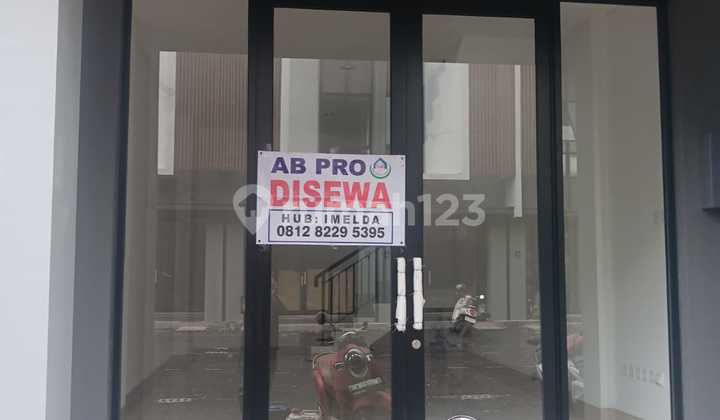 For Rent New Shop House Ready to Occupy in Akasa Bsd 2