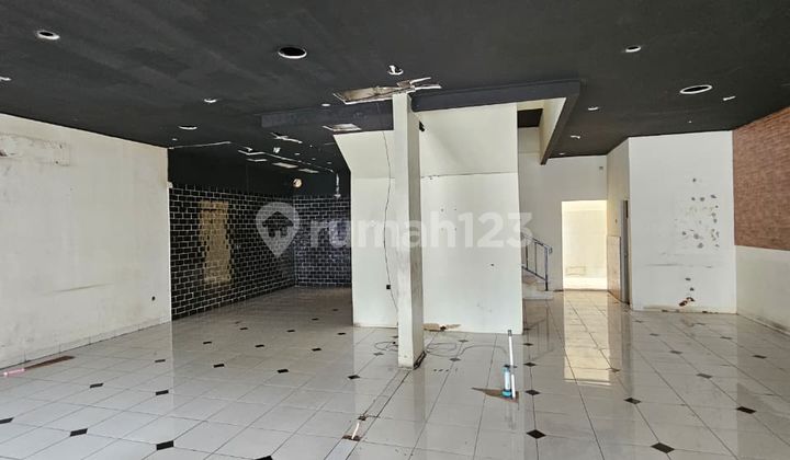 For Rent Two Adjacent Shops in Digraha Raya Bintaro