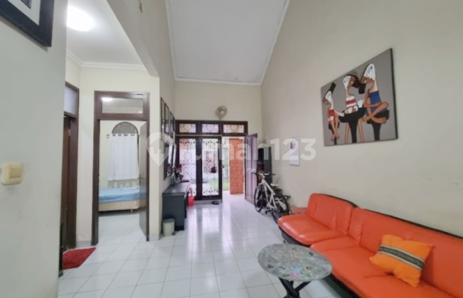 Ready-to-Occupy House in Flamboyan Alam Sutera