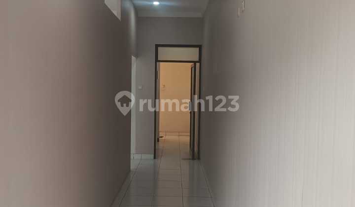 Disewakan Cepat Ruko Komersial Dua Lantai Digraha Raya Bintaro