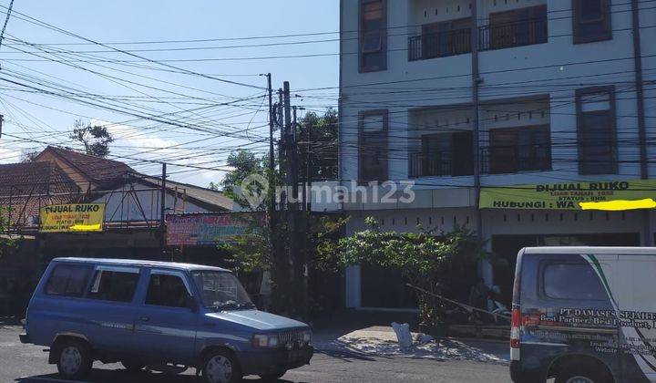 Dijual 6 kavling ruko di pinggir jalan raya dekat ambarukmo plaza 2