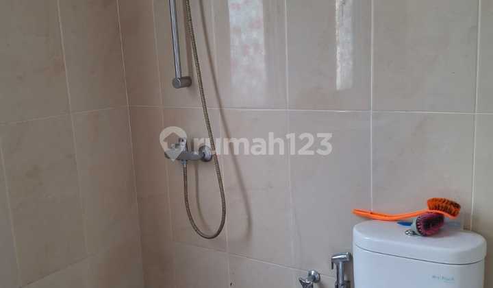 House for Sale in Vanya Park BSD City 2