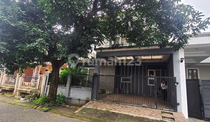 Rumah Semi Furnished di Perumahan Raffles Hills Cibubur 2