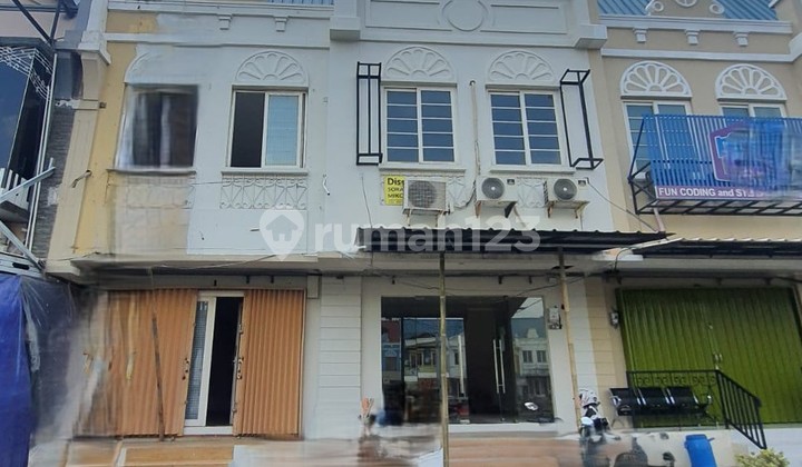 Ruko Gandeng Siap Usaha di Kota Wisata, Cibubur