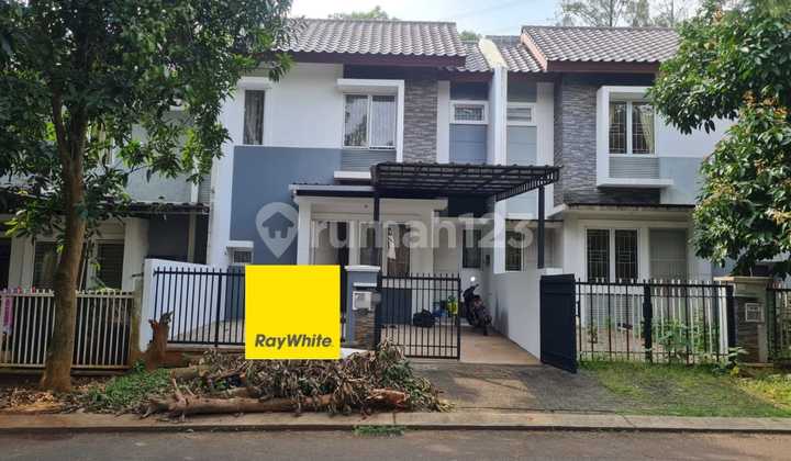 Boulevard House in Legenda Wisata, Cibubur Boulevard House in Legenda Wisata, Cibubur