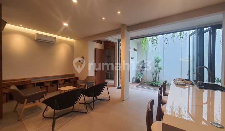 Japanese Style Minimalist Rental House