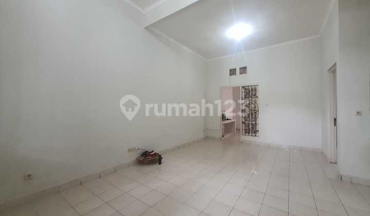 Minimalist 1-Story House Ready for Occupancy in Cibubur Kota Wisata Cluster 2