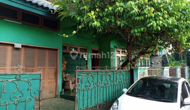 Rumah Dengan Luas Lahan 400 M2 Di Cibubur 2