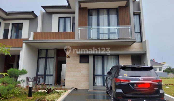 Rumah 2 Lantai Cantik di Miami Kota Wisata 1