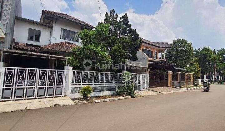 Rumah 2 Kavling di Taman Laguna Cibubur 1