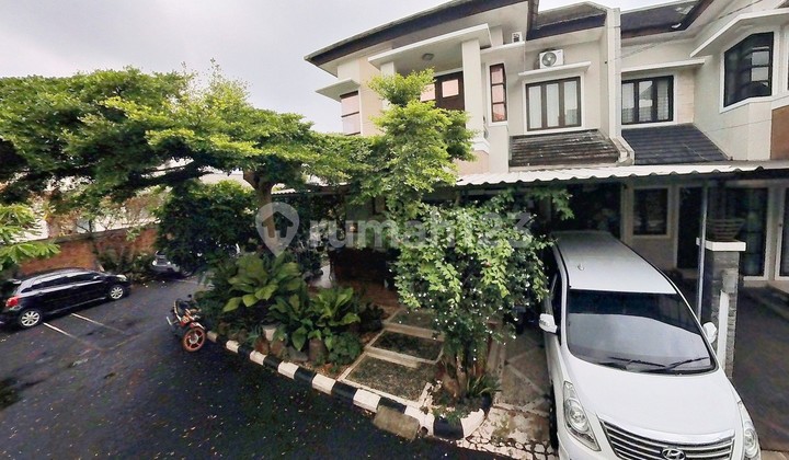 Rumah Townhouse Hijau Asri Tanah Luas di Jagakarsa Raya