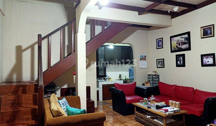 Rumah 5 kamar cocok utk rumah tangga atau kost, lokasi dekat Universitas Pamulang 1